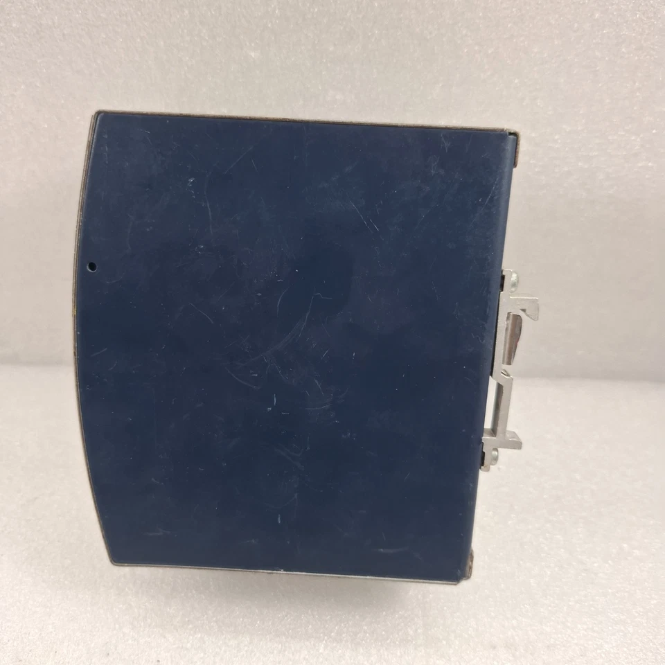 Allen Bradley 1606-XLE240E Series A Power Supply Dc 24V/10A Input Ac100-120/200v